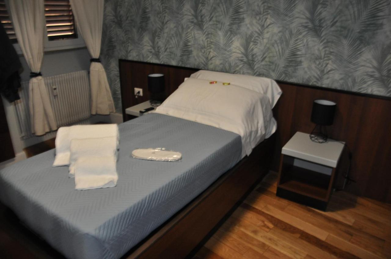 Apartament Navona Charming Balcony Rzym Zewnętrze zdjęcie