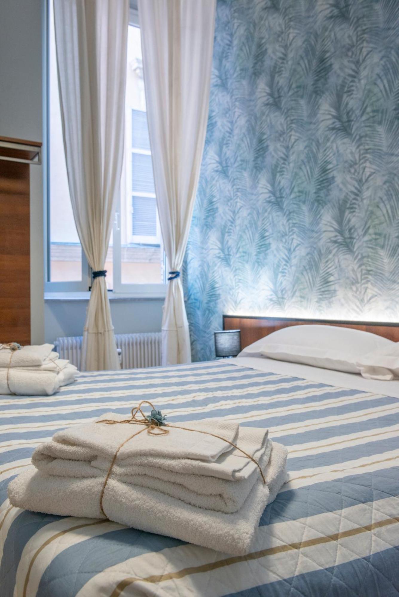 Apartament Navona Charming Balcony Rzym Zewnętrze zdjęcie